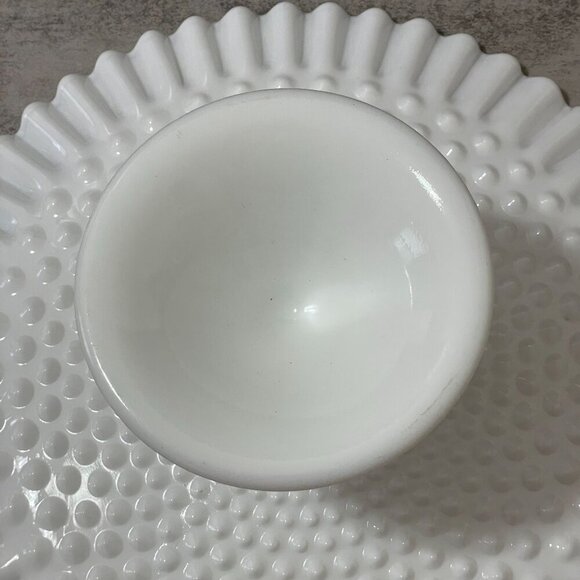 Vintage Fenton White Milk Glass Hobnail Pedestal Ruffle Edge Cake Stand 13" - Picture 4 of 6